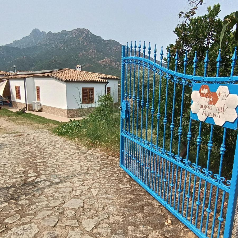 Domu Abi Manna Villa Tertenìa Екстериор снимка