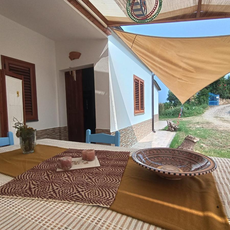 Domu Abi Manna Villa Tertenìa Екстериор снимка
